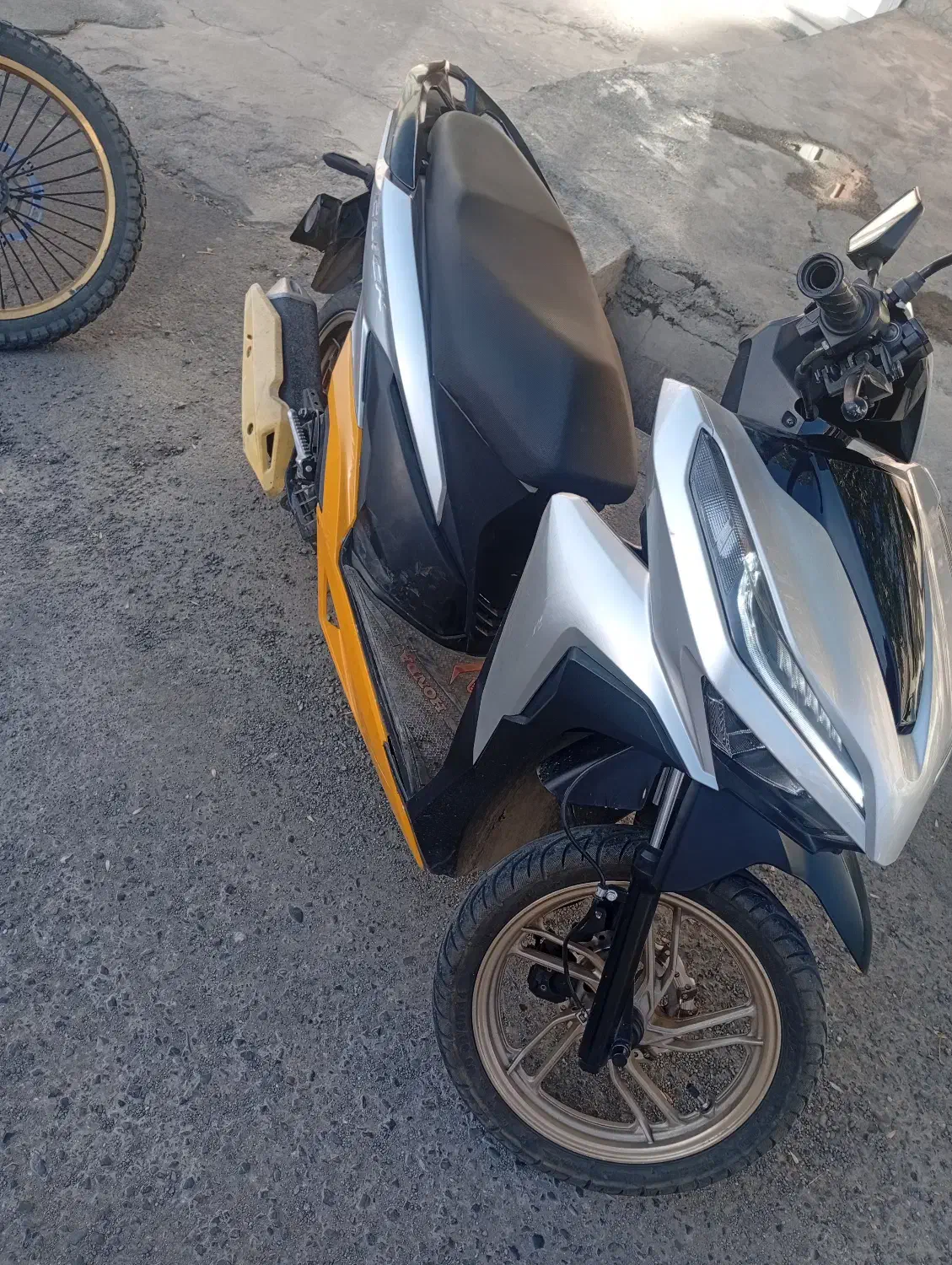 کلیک 150cc|موتورسیکلت|سردشت, |دیوار