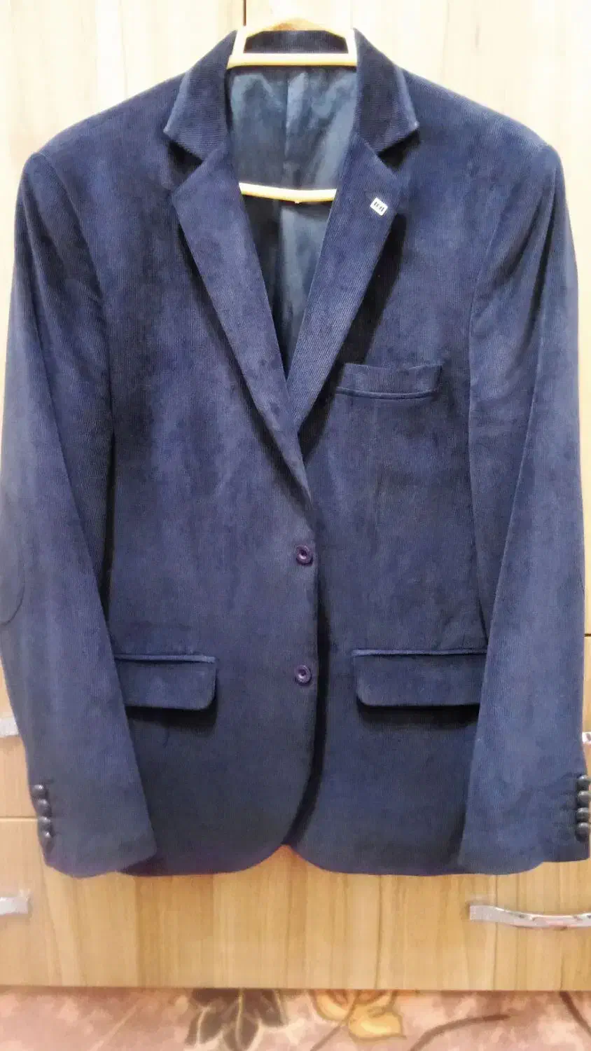 کت مخمل رنگ سرمهای سایز 46 تمیز|لباس|رشت, پیرکلاچای|دیوار