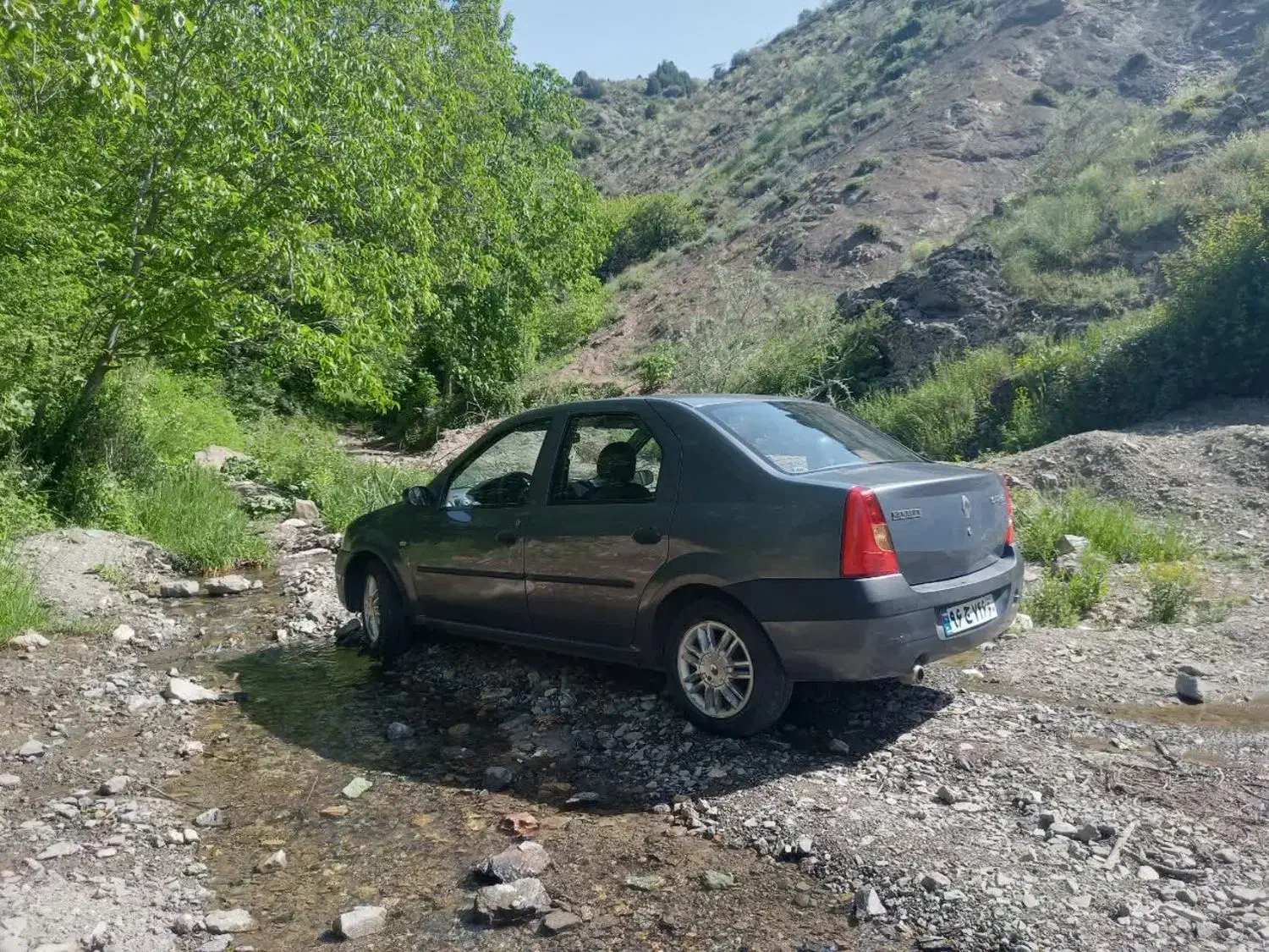 ال ۹۰ مدل ۱۳۸۷/۱۲ E2پارس خودرویی|خودرو سواری و وانت|تهران, شهرک دانشگاه شریف|دیوار