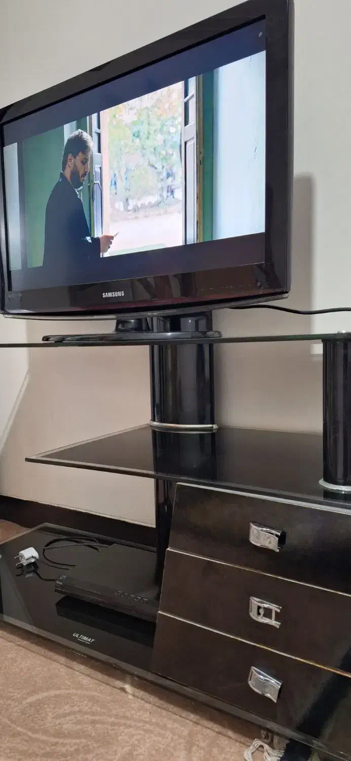 فروش ال سی دی سامسونگ ۳۲ اینچ|تلویزیون و پروژکتور|فولادشهر, A4|دیوار