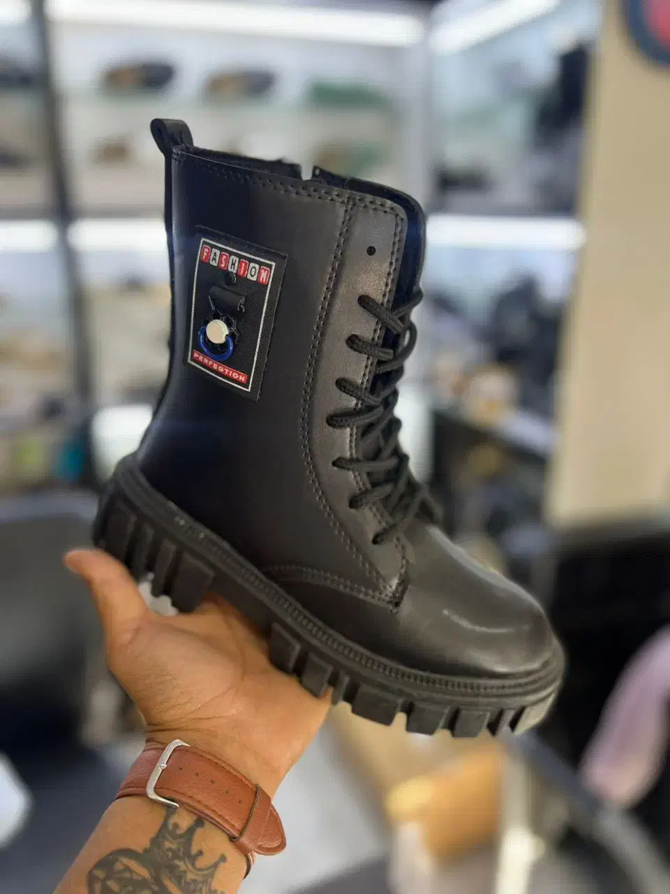 تخفیف ویژه بوت زمستانه زنانه به قیمت تولیدی|کیف، کفش، کمربند|شیراز, سعدیه جنوبی|دیوار