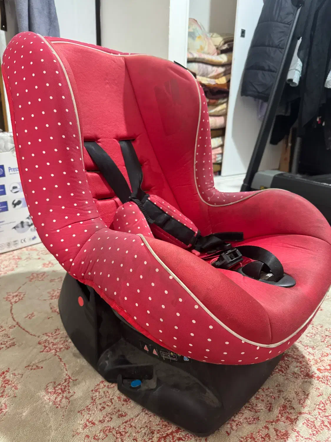 صندلی ماشین|تخت و صندلی بچه|پردیس, فاز ۸|دیوار