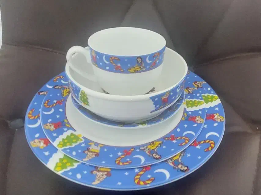 سرویس غذاخوری 5تکه نوزاد نو|اسباب و اثاث بچه|کرج, آق تپه|دیوار