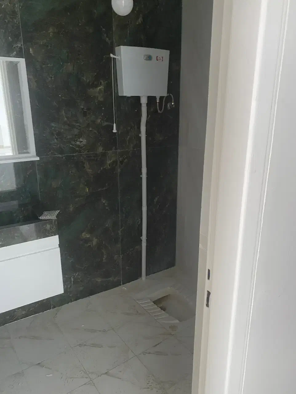 شهید عراقی۱۸۰متر شبیه ویلا