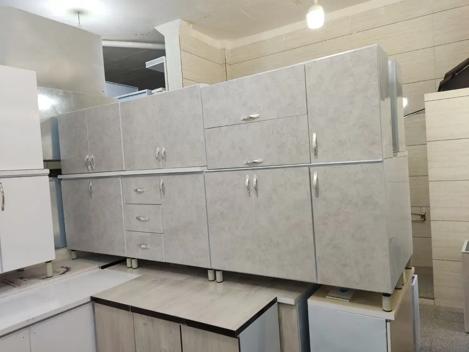 کابینت آماده 6متری.  ا.ث|مصالح و تجهیزات ساختمان|سنندج, |دیوار