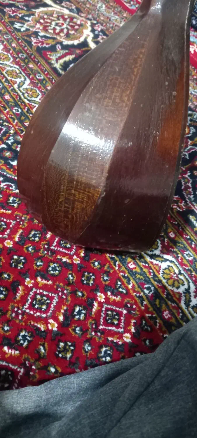 سه تار درجه یک|سازهای سنتی|گهواره, |دیوار