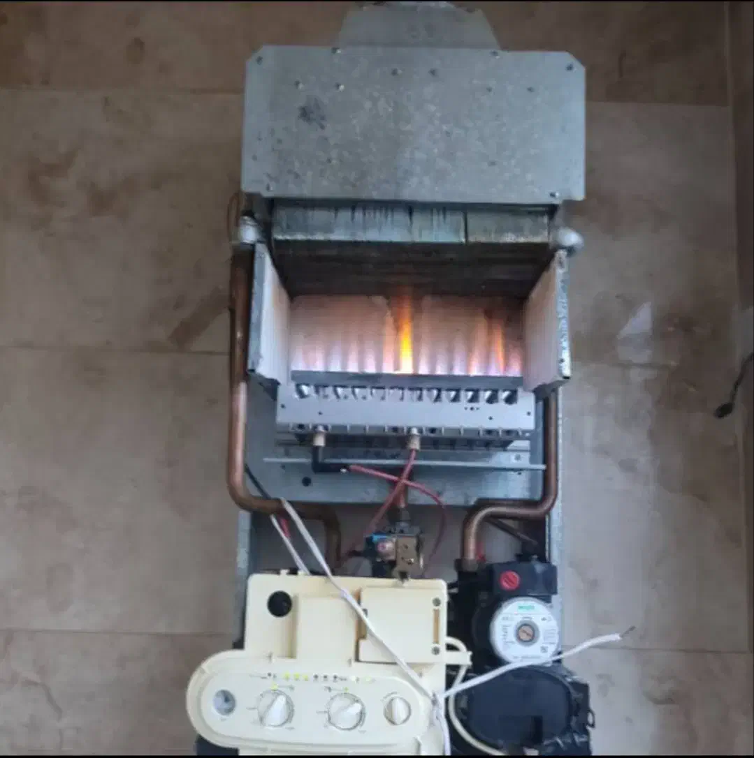 تعمیرات سرویس و نصب پکیج آبگرمکن شوفاژ رادیاتور|خدمات پیشه و مهارت|تهران, ستارخان|دیوار