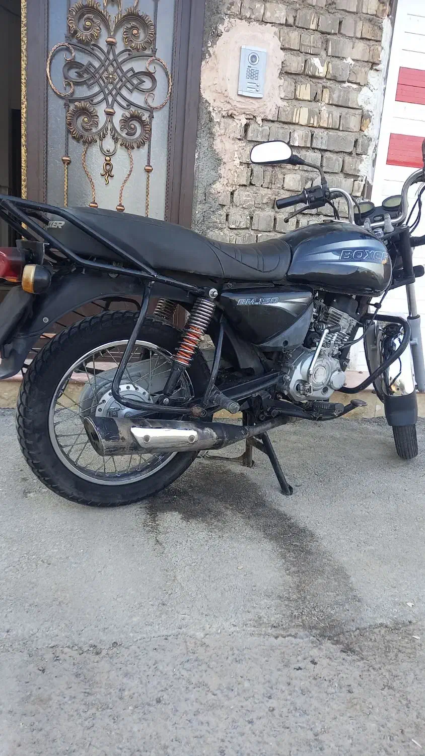 موتور بوکسر ۱۵۰ سی سی کار کرده به فروش می‌رسد|موتورسیکلت|قم, آذر (نکویی)|دیوار