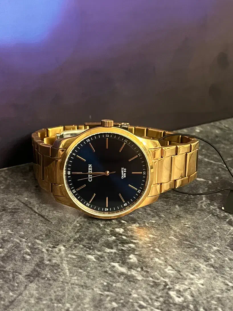 ساعت مچی|ساعت|تهران, دبستان|دیوار