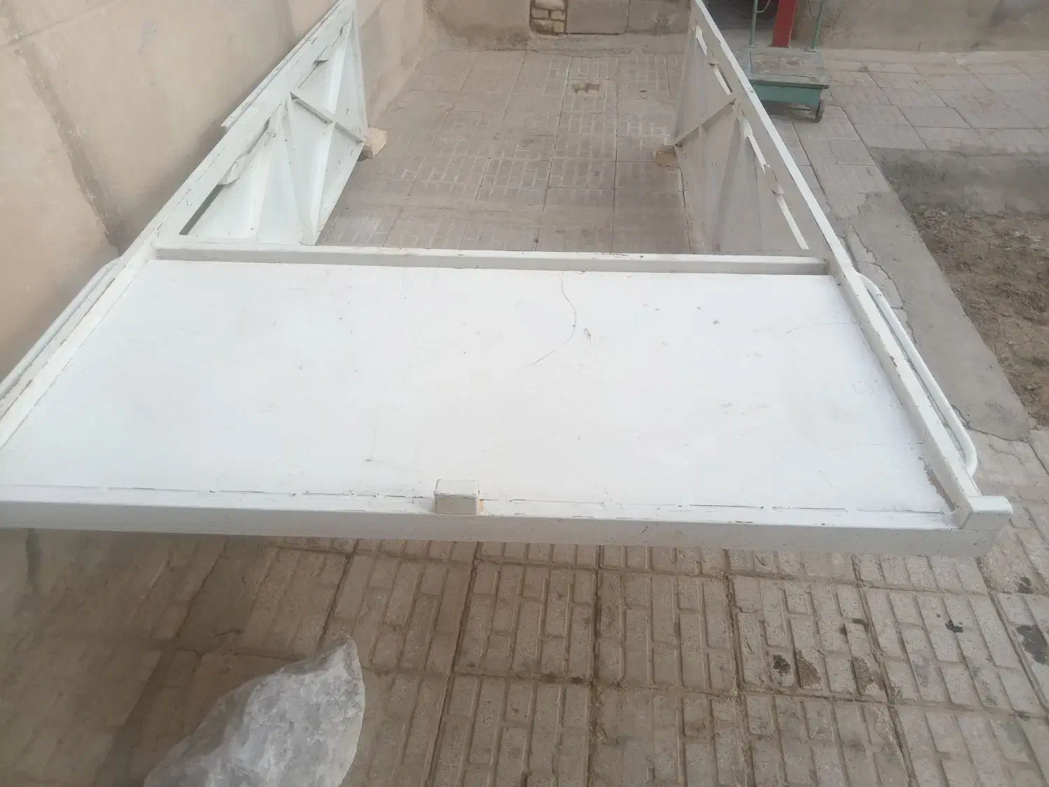 اتاق شمالی وانت مزدا و تویوتا|قطعات یدکی و لوازم جانبی|ابرکوه, |دیوار