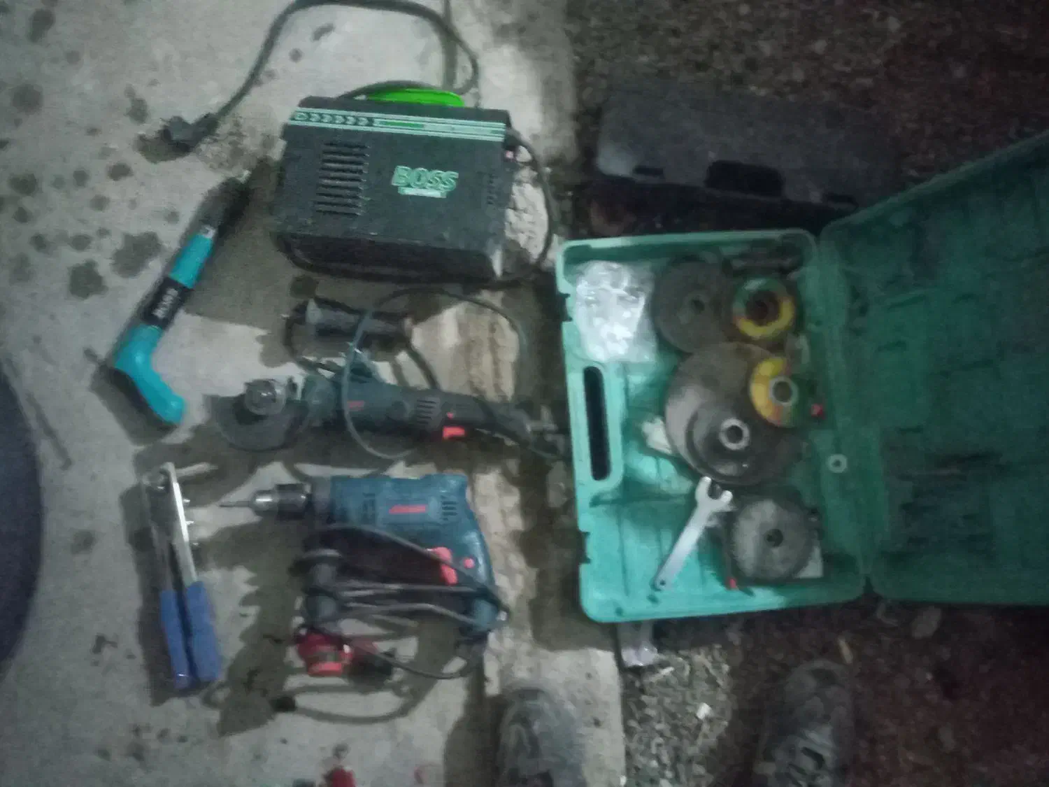 ابزار  برقی|ابزارآلات|قروه, |دیوار