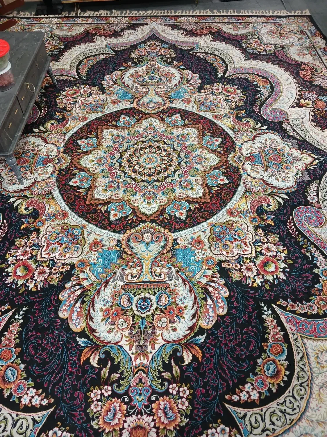 فرش12متری نگین مشهد در حدنو|فرش|لنگرود, |دیوار