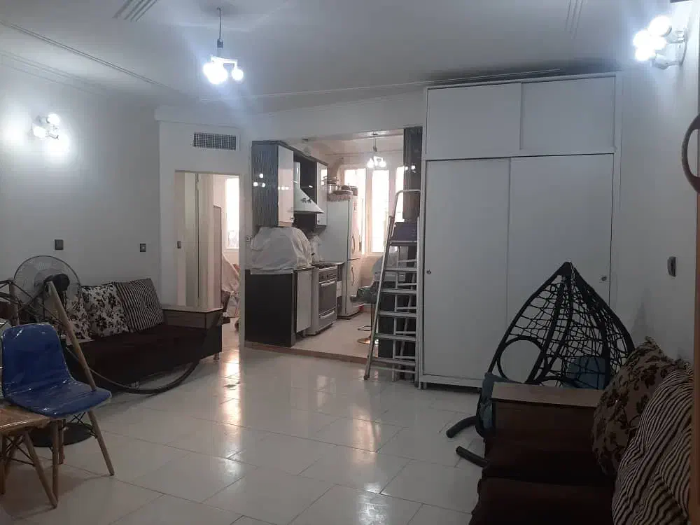 ۵۰ متر / آسانسور ، انباری / نصبیات نو / تخلیه