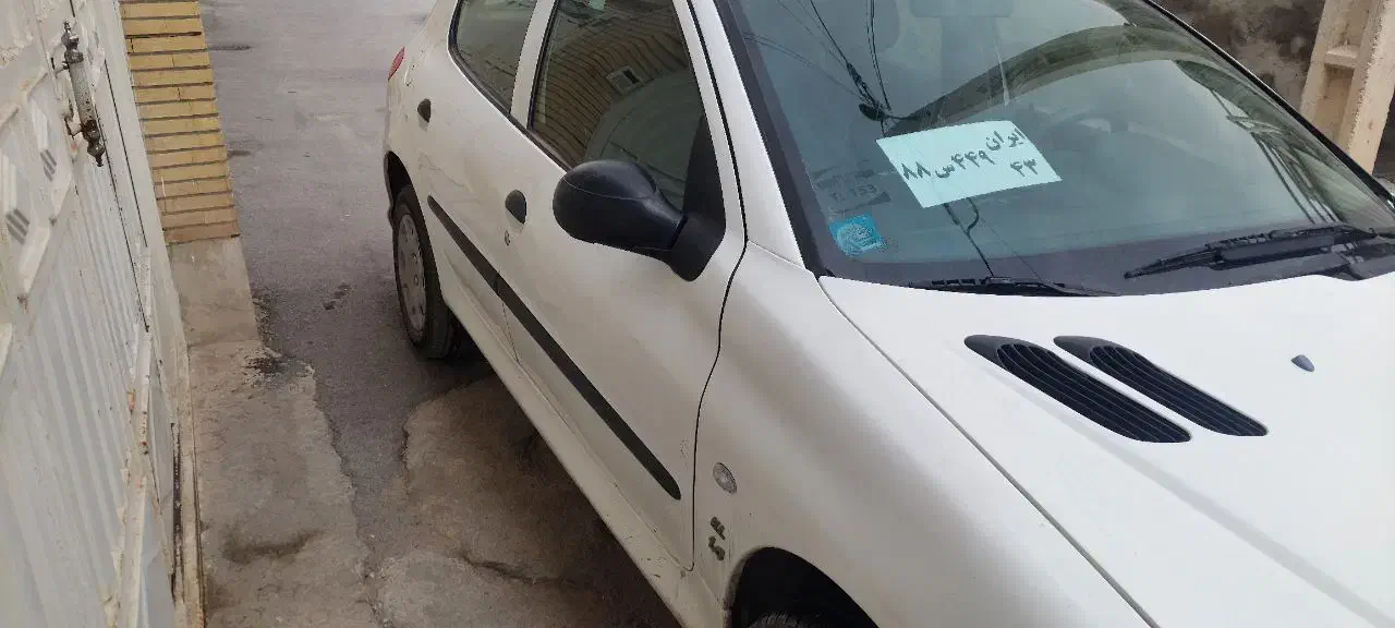 پژو ۲۰۶تیپ۳ مدل۹۰ شاسی سالم|خودرو سواری و وانت|فولادشهر, C3|دیوار