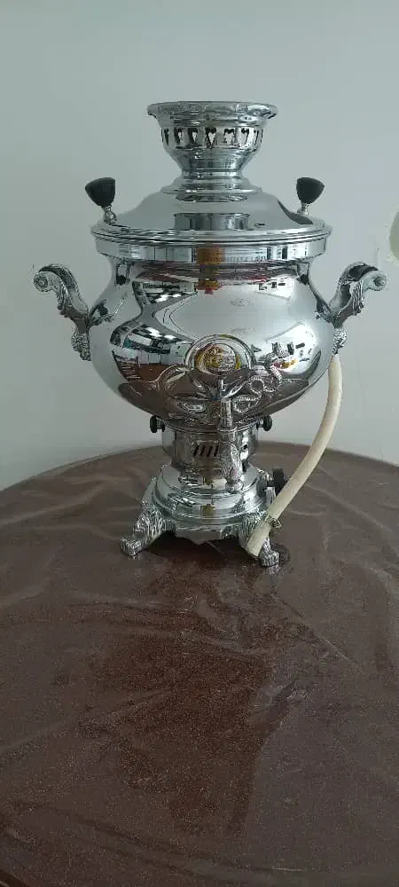 سماور گازی تمیز وسالم ۱۰لیتری|سماور، چای‌ساز، قهوه‌ساز|سنندج, |دیوار