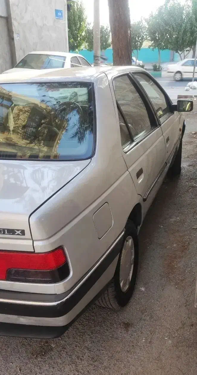 پژو 405نقره ای مدل|خودرو سواری و وانت|تهران, کیانشهر|دیوار