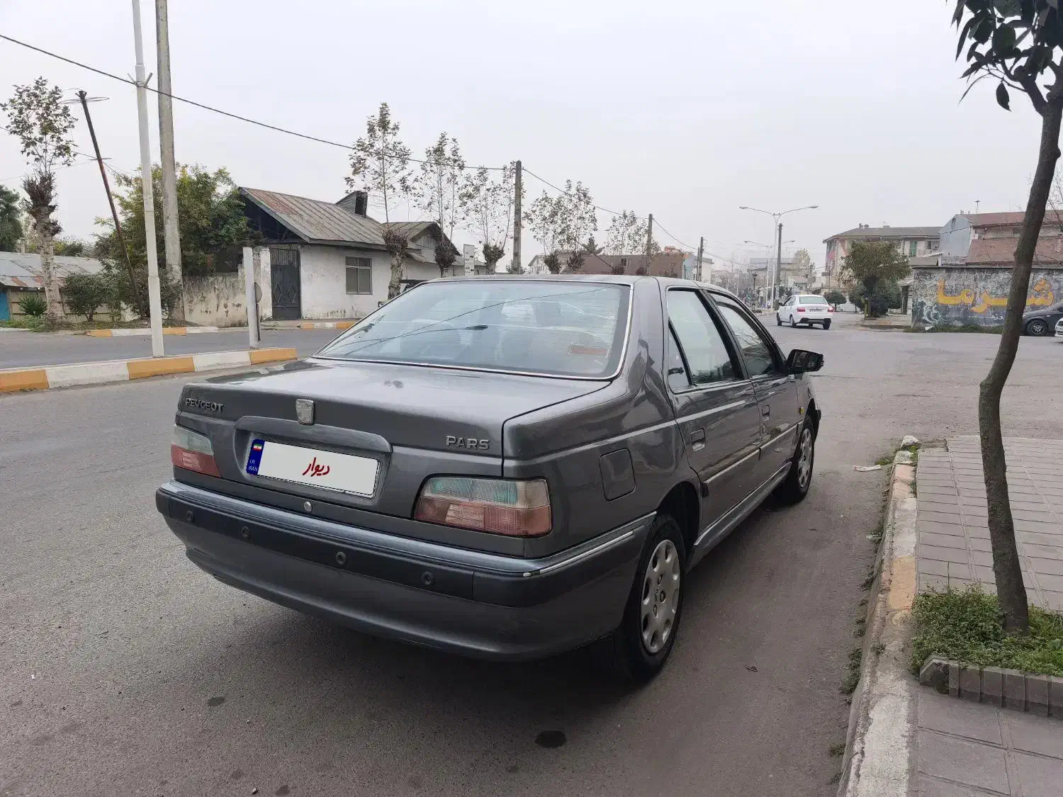 پژو پارس ۹۵ بی رنگ بی ضربه|خودرو سواری و وانت|رشت, کوی مهر|دیوار