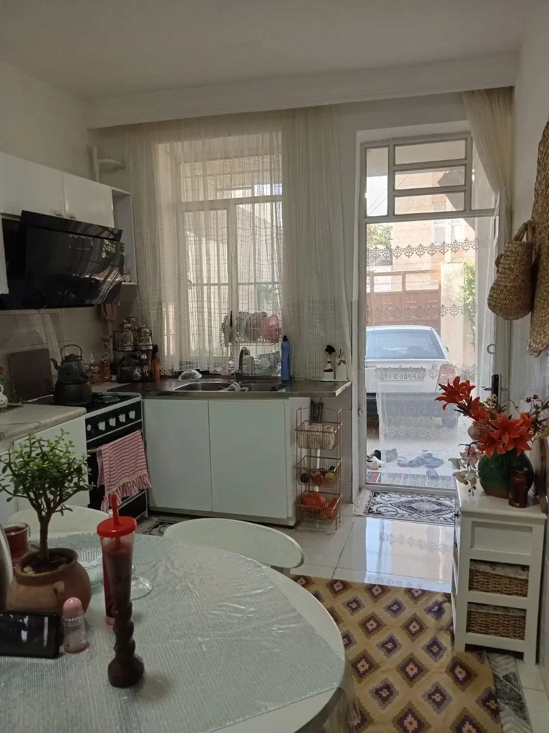 منزل ویلائی ملک الشعرا فروش فوری|فروش خانه و ویلا|ایلام, |دیوار