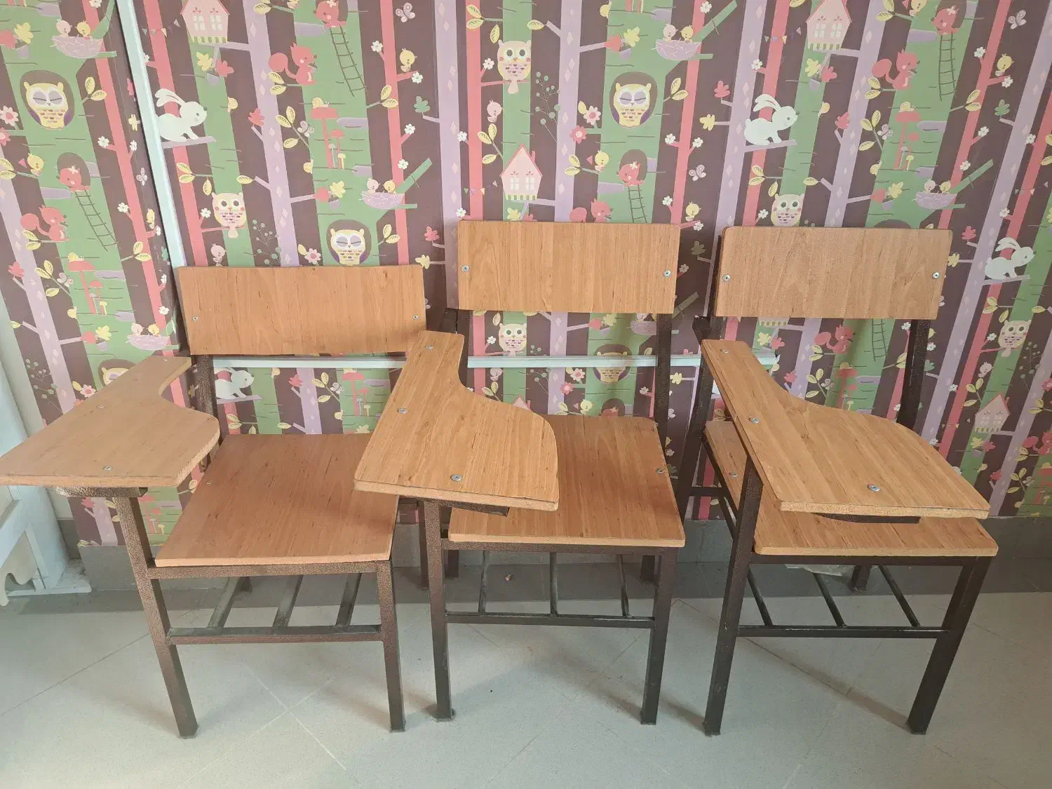 صندلی  دانشجویی در حد نو|صندلی و نیمکت|لنگرود, |دیوار