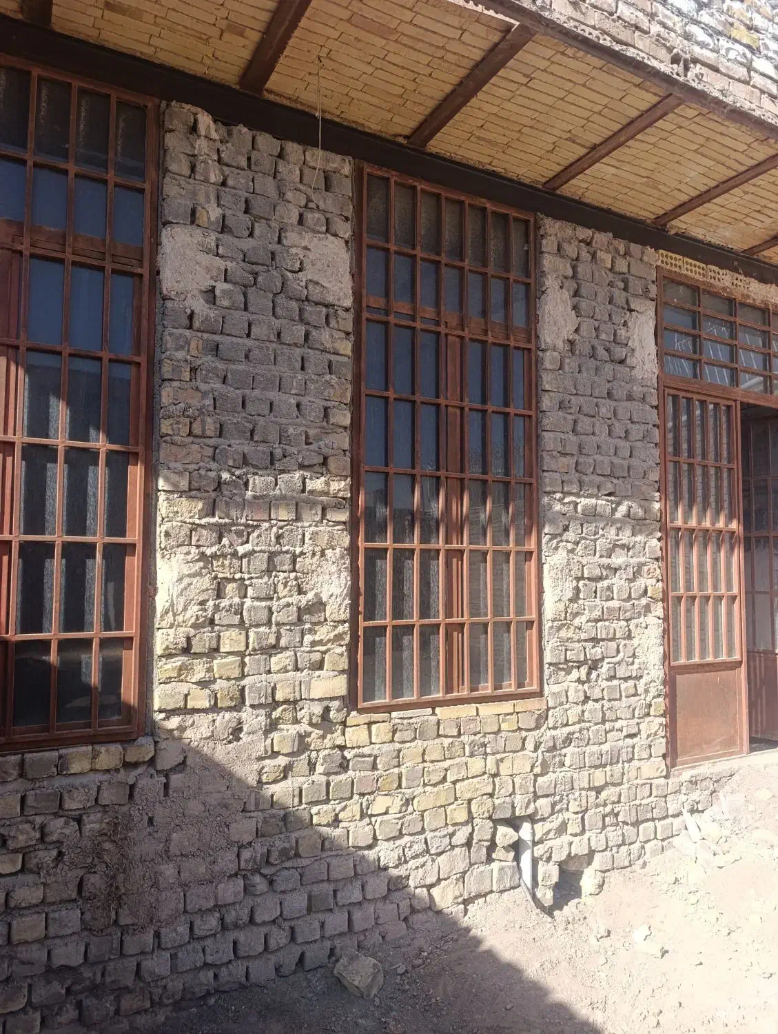 فروش درب پنجره در حد نو|مصالح و تجهیزات ساختمان|رفسنجان, |دیوار