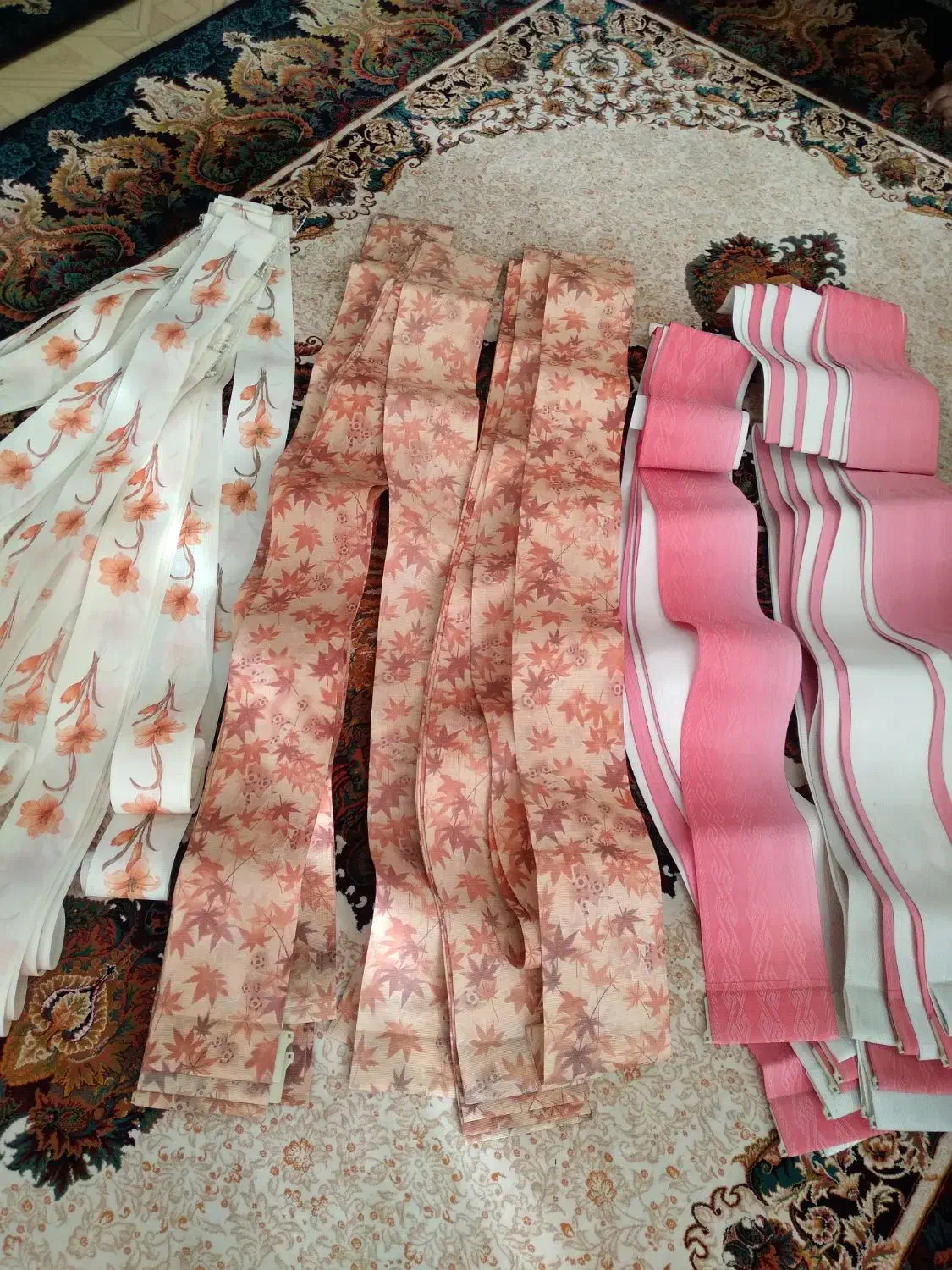 پرده عمودی|پرده، رانر، رومیزی|شاهین‌شهر, عطار|دیوار