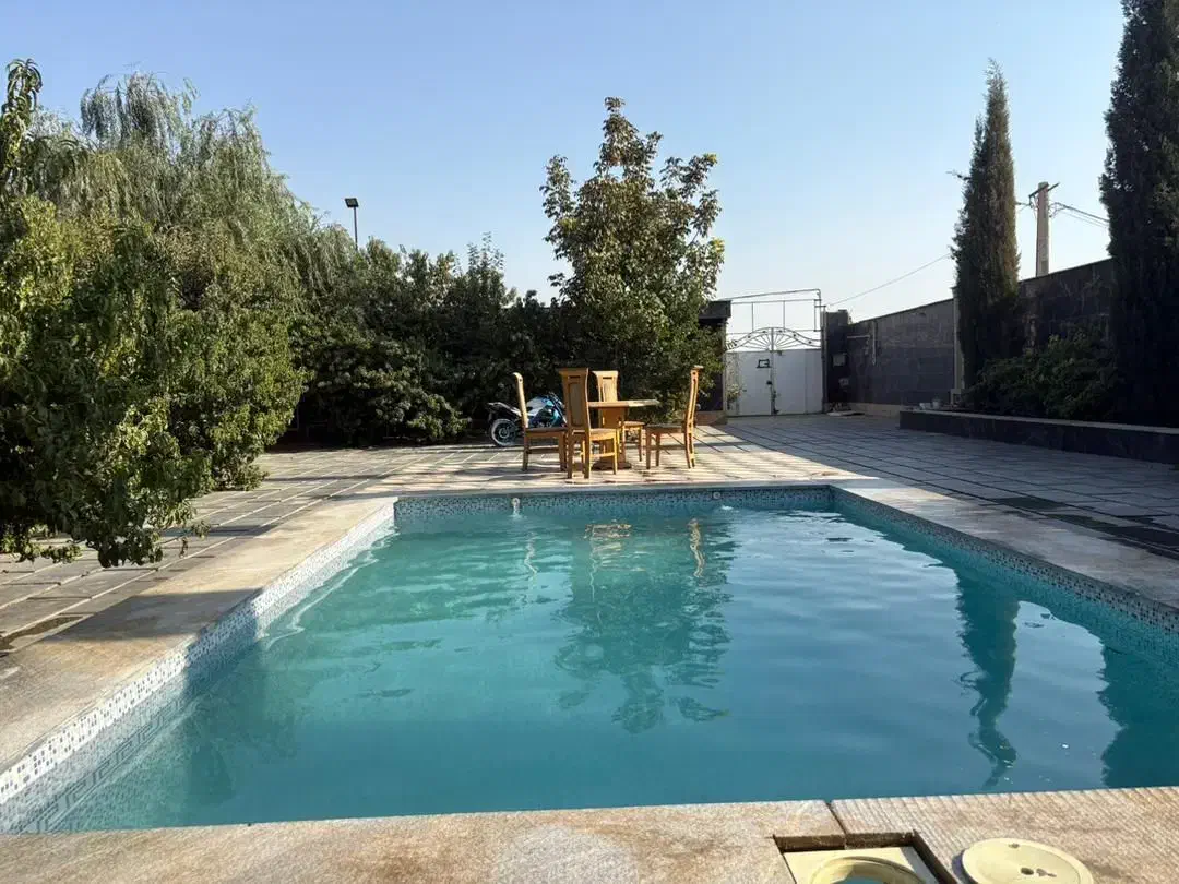 ویلا استخر دار آب گرم روباز مناسب جشن تولد ونامزدی|اجارهٔ کوتاهمدت ویلا و باغ|هشتگرد, قاسم آباد بزرگ|دیوار