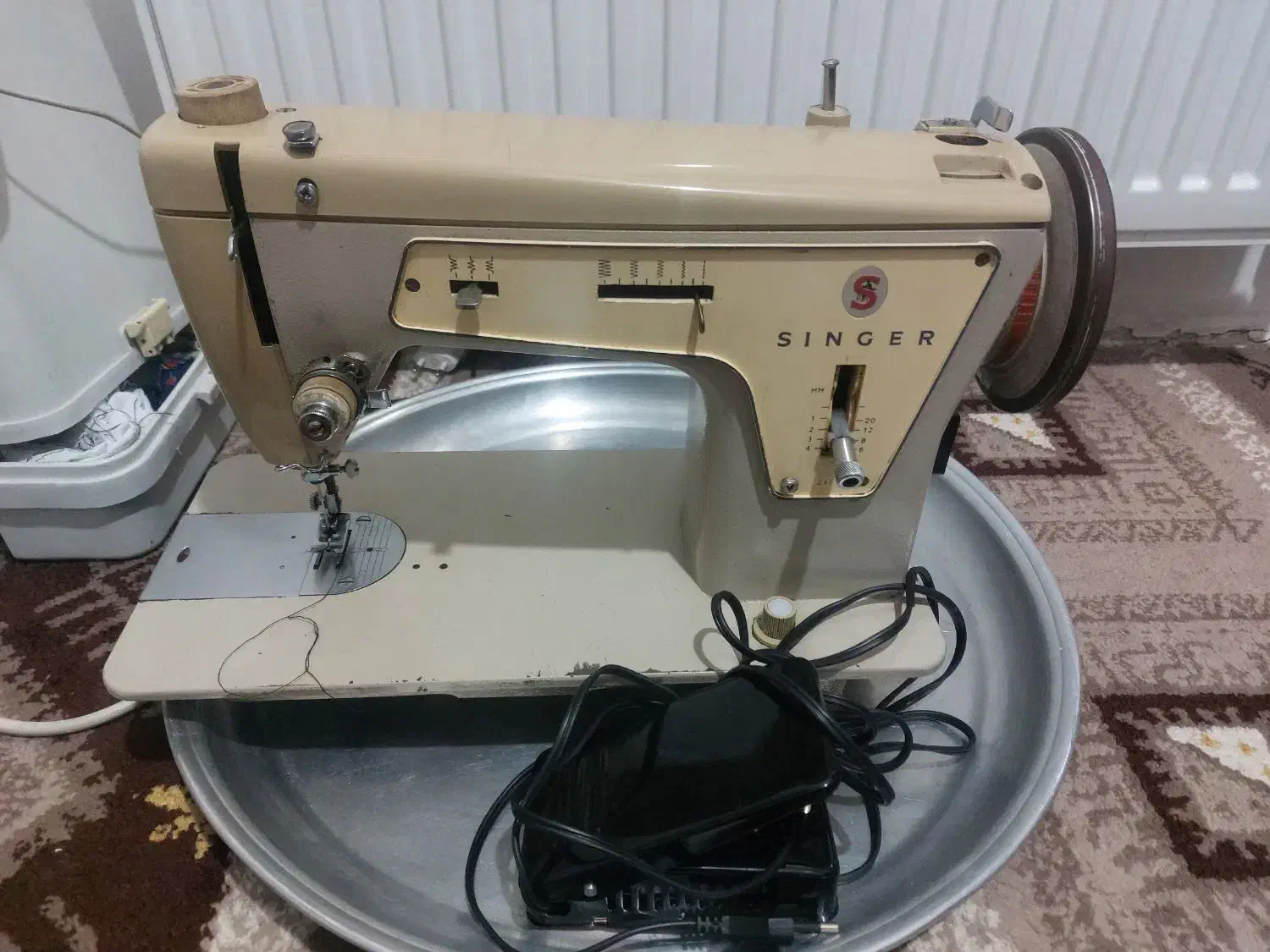 چرخ خیاطی سینگر قدیمی|چرخ خیاطی و ریسندگی|مشکین‌دشت, |دیوار