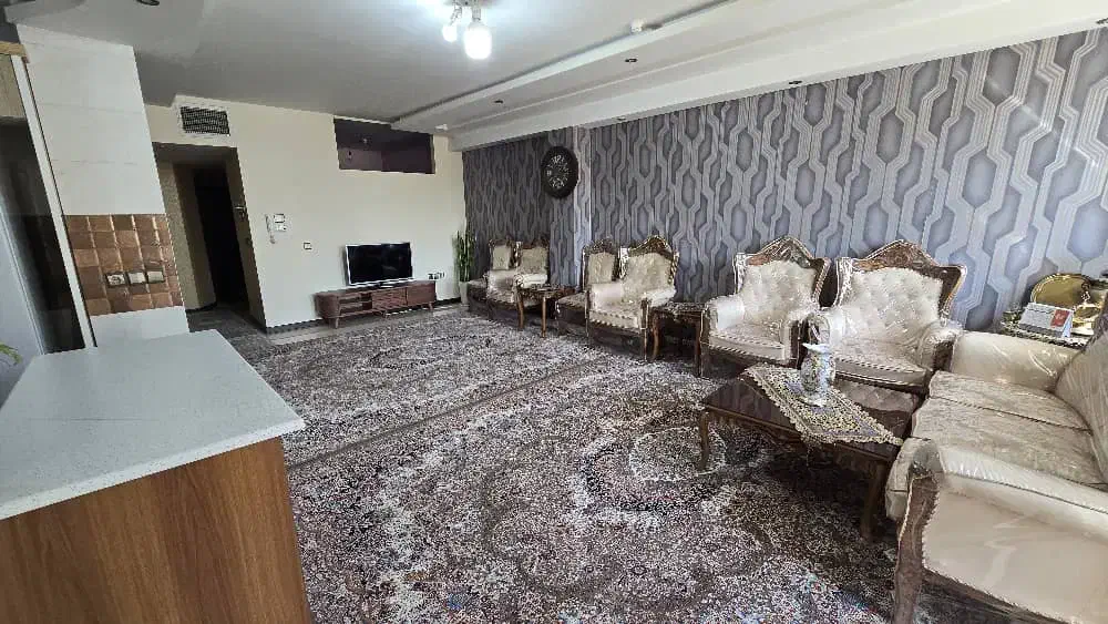 آپارتمان ۱۰۰متری ۳ خواب شیک و تمیز|اجارهٔ آپارتمان|شاهینشهر, طالقانی|دیوار