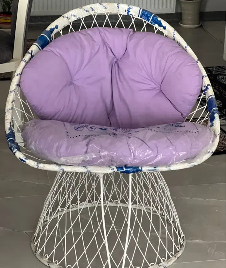 صندلی|صندلی و نیمکت|اندیشه, اندیشه فاز ۴|دیوار