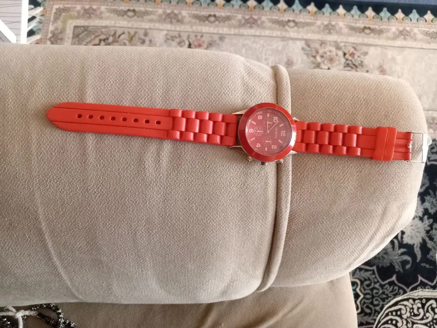 ساعت مچی|ساعت|تربت‌حیدریه, کلاته توکلی|دیوار