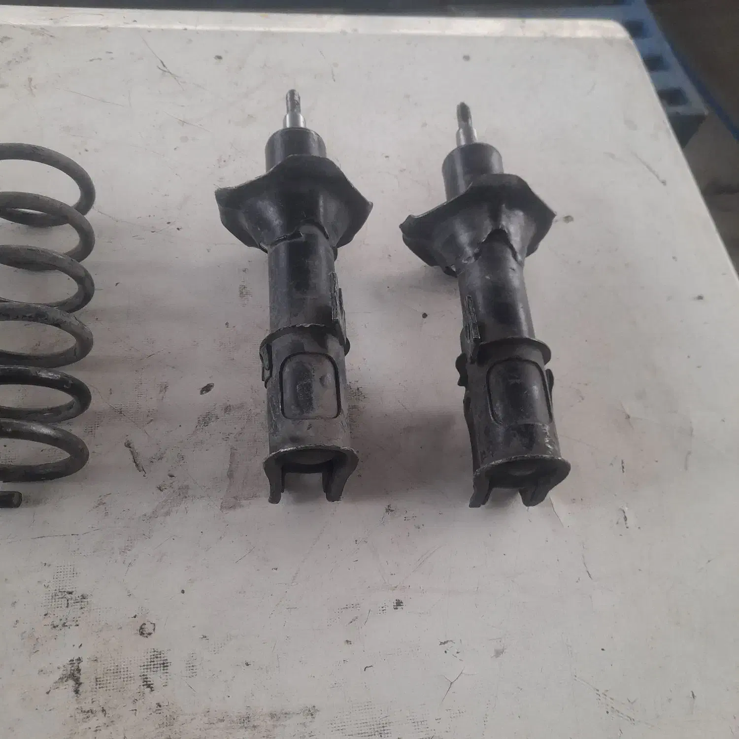 فنر لول همراه کمک پرایدی|قطعات یدکی و لوازم جانبی|رباطکریم, رباطکریم|دیوار