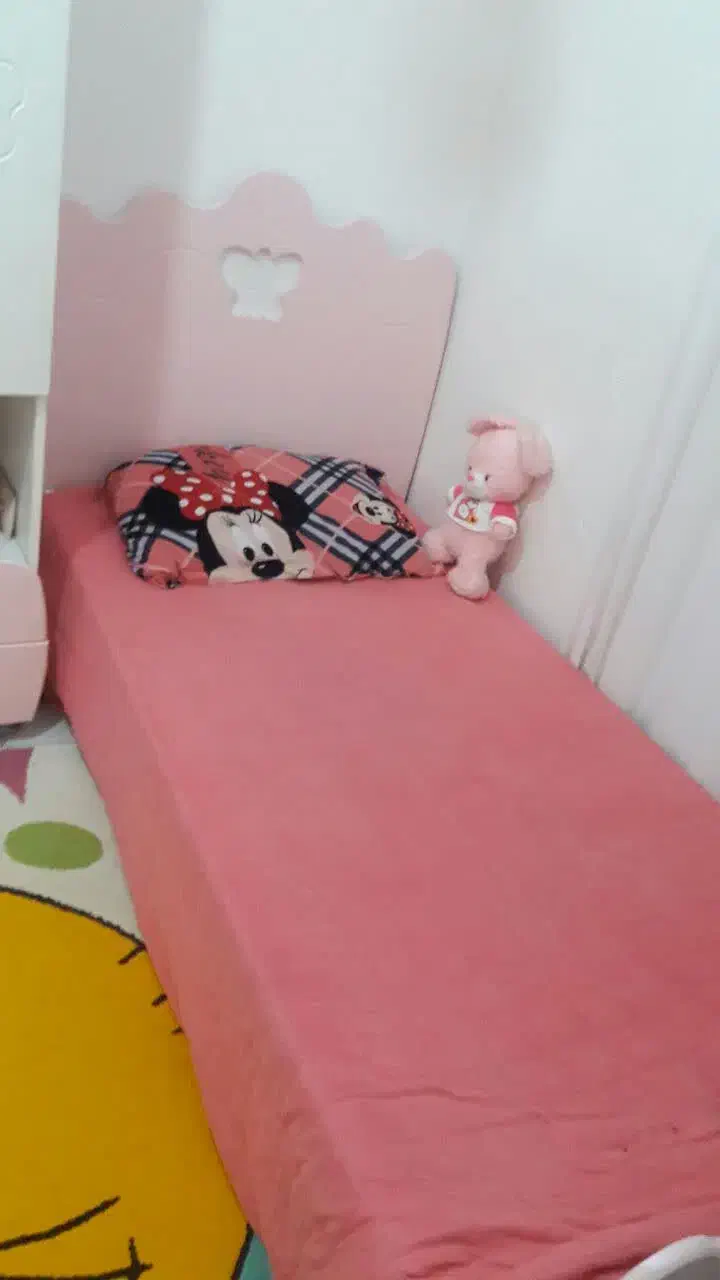 تخت و کمد نوجوان برند بهار نارنج|تخت و سرویس خواب|گرگان, |دیوار