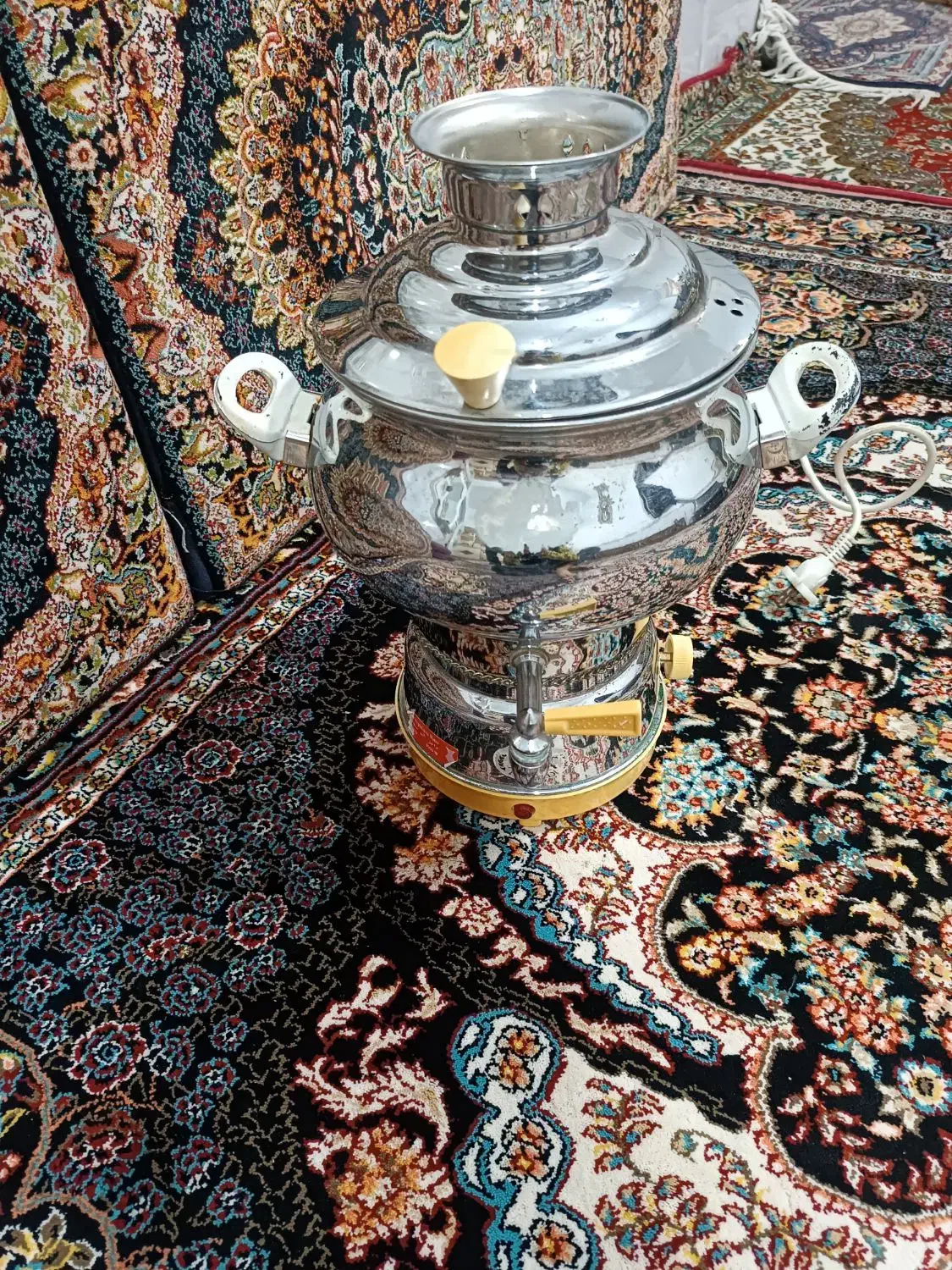 سماور برقی|سماور، چایساز، قهوهساز|رباطکریم, الارد|دیوار