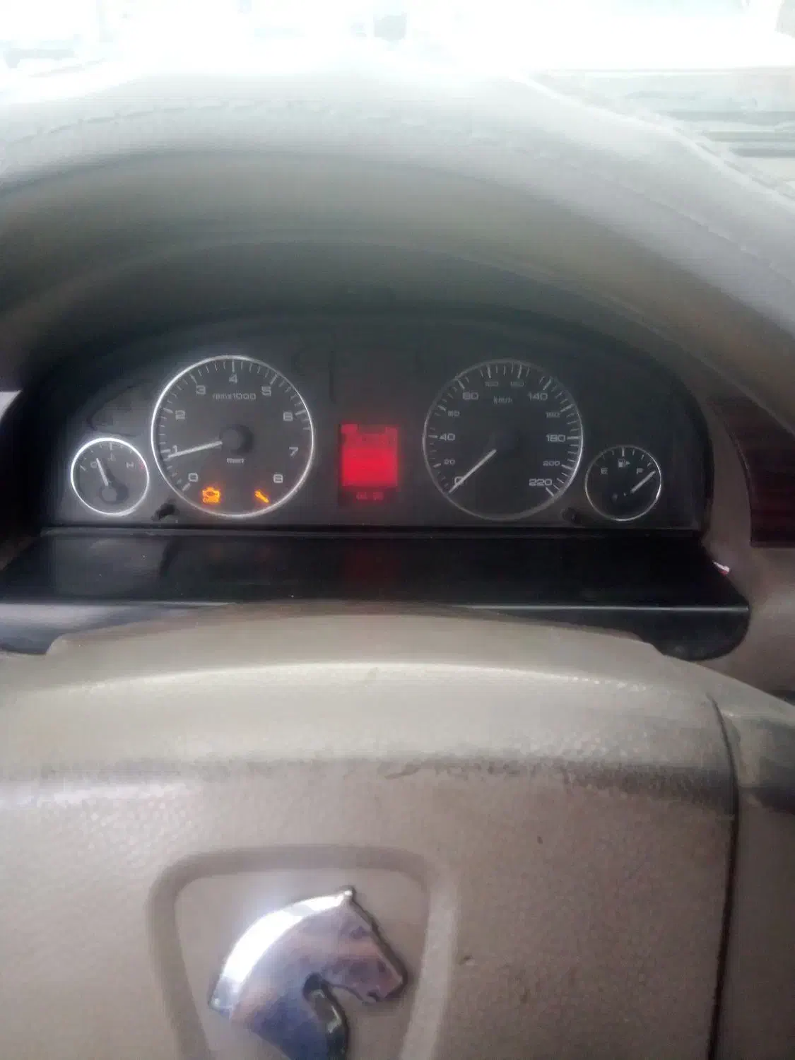 سمند تک سوز مدل 90 معاوضه با نیسان|خودرو سواری و وانت|شهرکرد, |دیوار