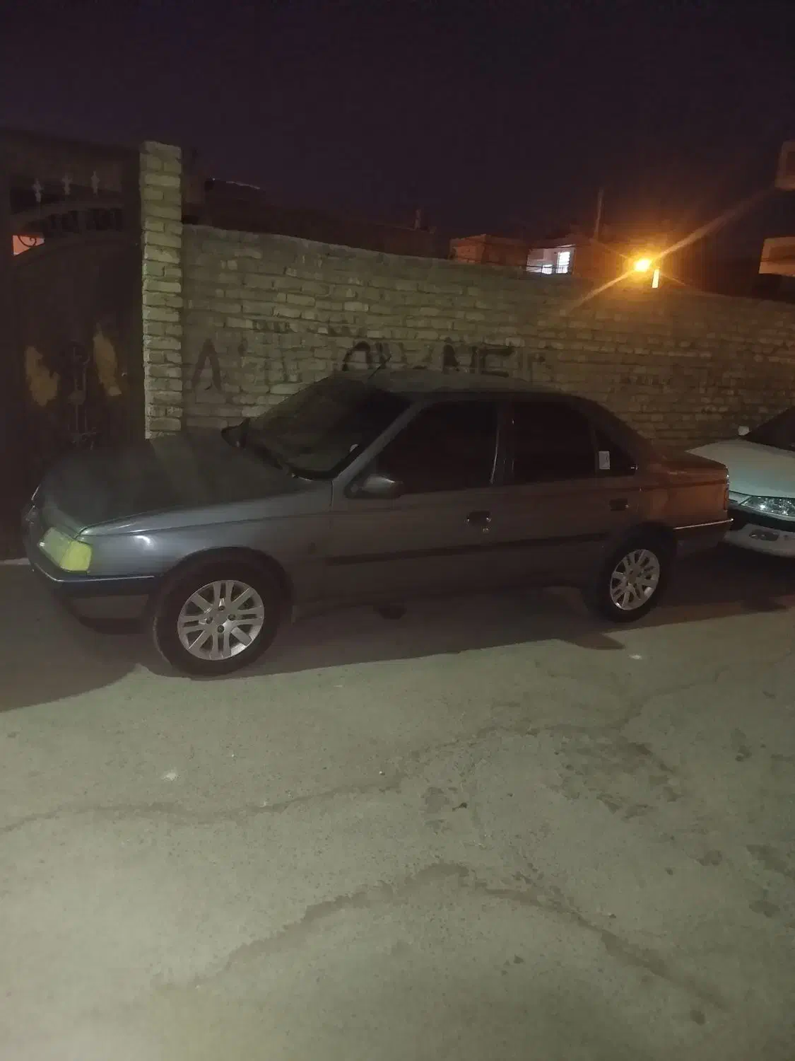 پژو 405مدل 93|خودرو سواری و وانت|یزد, |دیوار