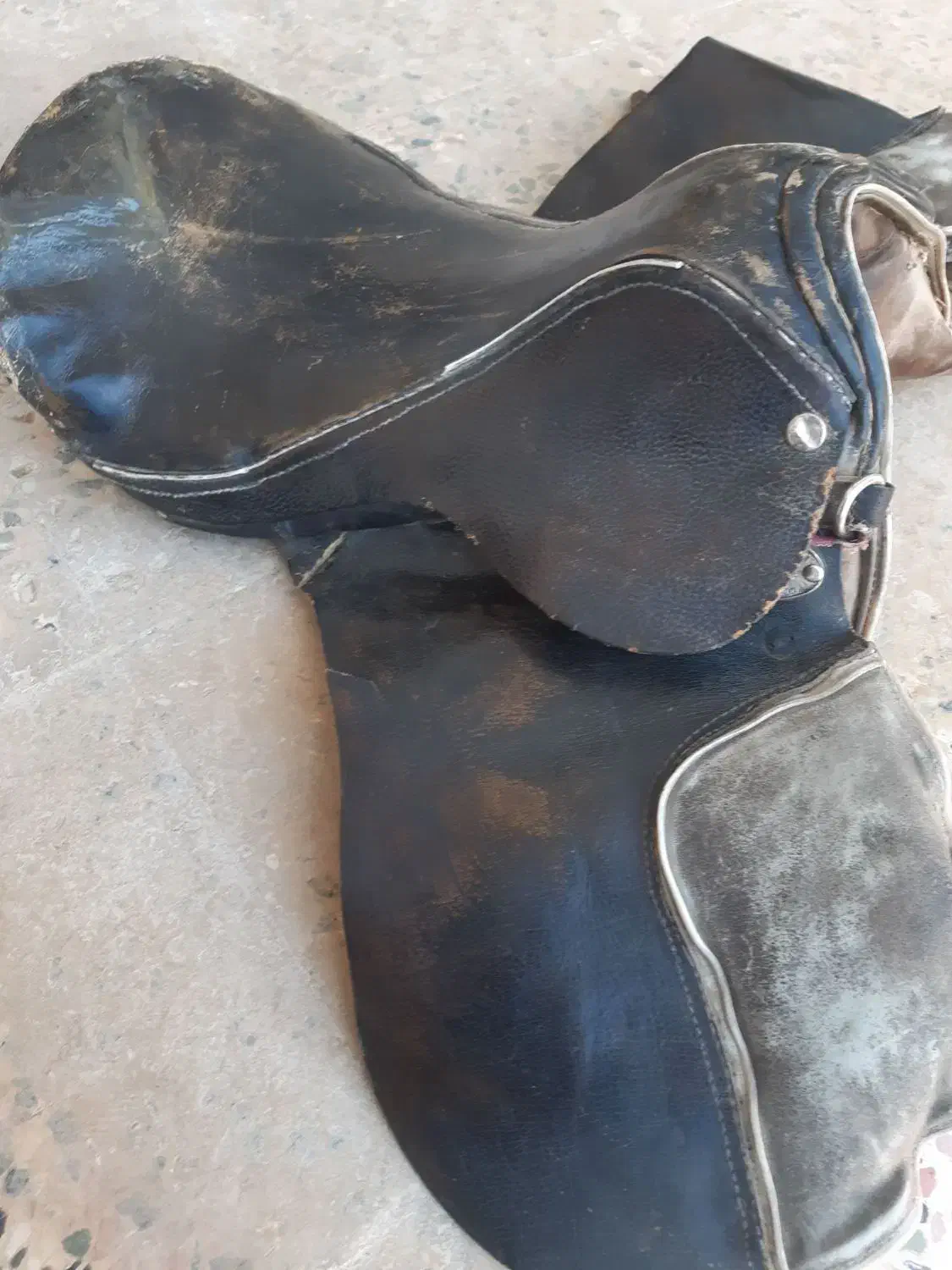 زین|اسب و تجهیزات اسب‌سواری|خرم‌آباد, |دیوار