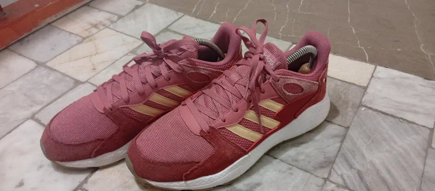 کتونی آدیداس|کیف، کفش، کمربند|باقرشهر, |دیوار