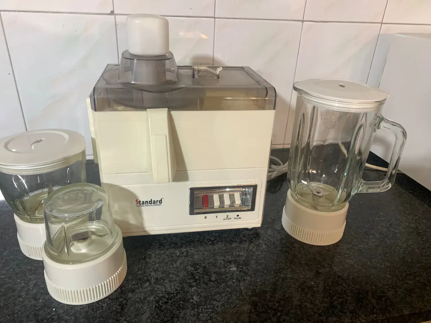 آبمیوه گیری|آبمیوه‌گیر و آب‌مرکبات‌گیر|مشکین‌دشت, |دیوار