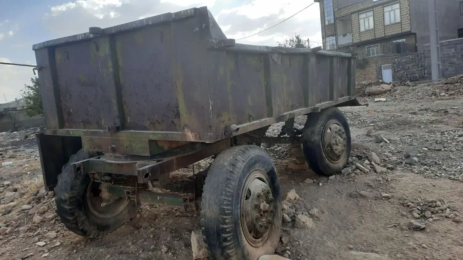 تریلی همدان کار|خودرو سنگین|گل تپه, |دیوار