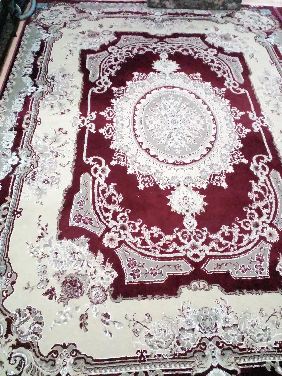 دوتخته فرش ۹ متری و کاور فرش و میز تیوی|فرش|شفت, |دیوار
