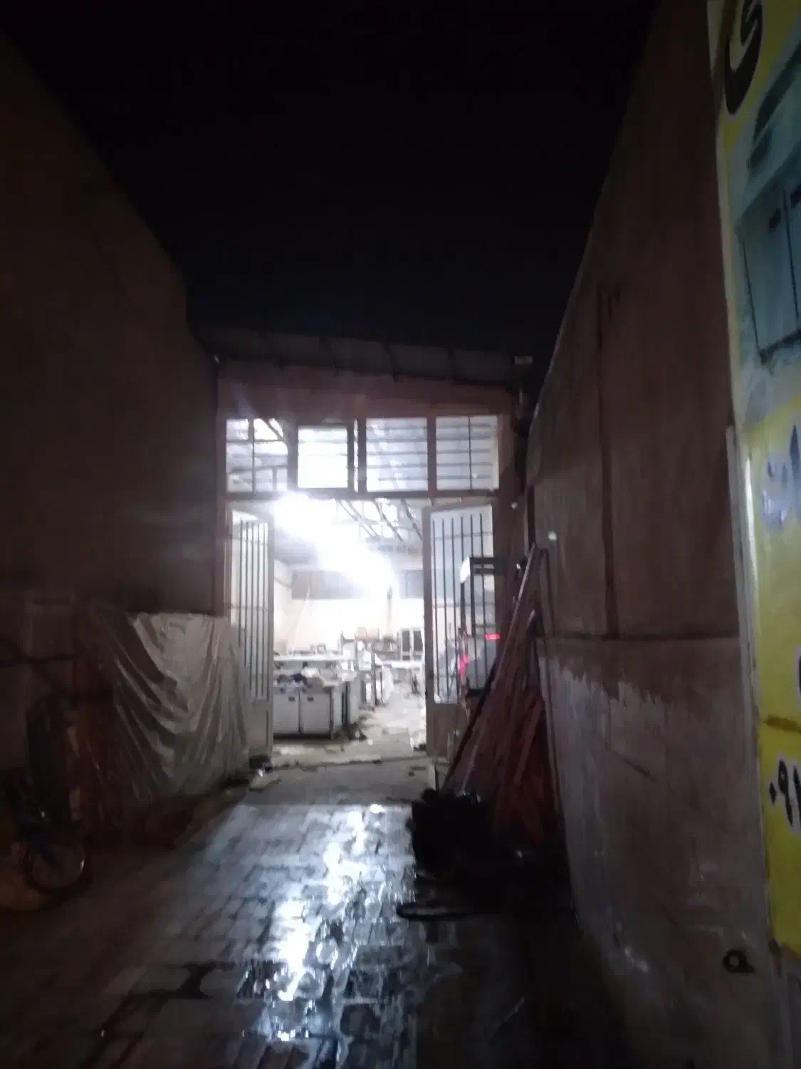 اجاره سوله 250 متری نوساز با برق 3 فاز|اجارهٔ مغازه و غرفه|رباط‌کریم, نصیرشهر|دیوار