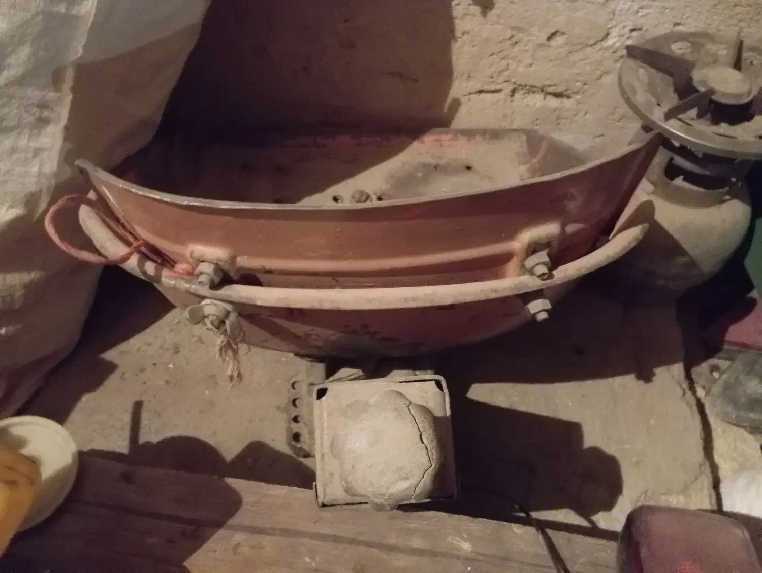 صندلی رومانی|صندلی و نیمکت|قروه, |دیوار