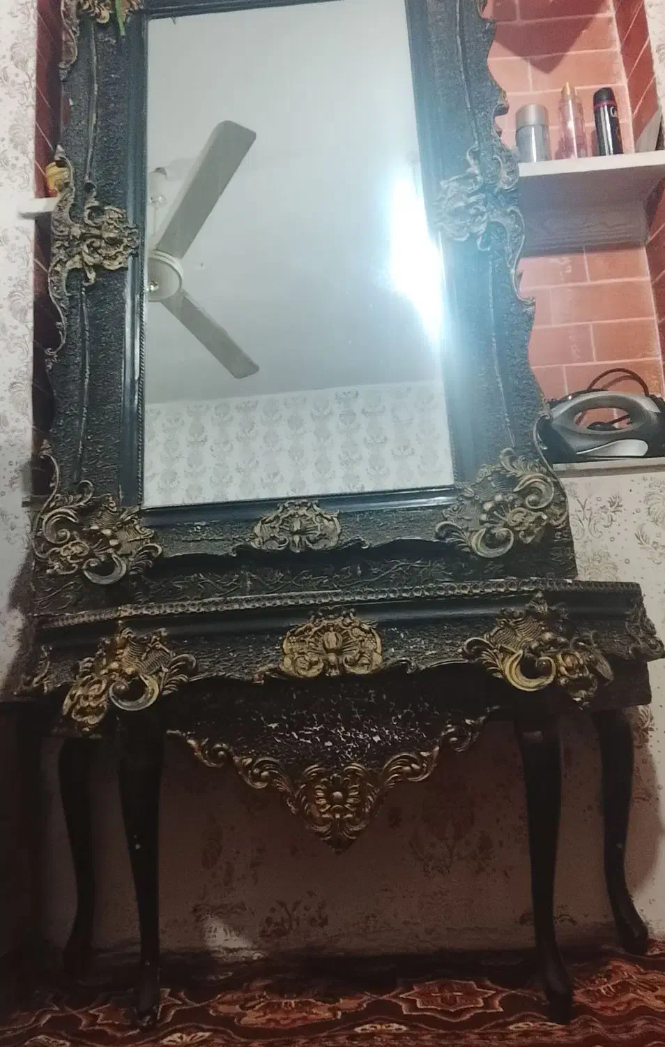 آینه وپایش درحد نو|آینه|خان ببین, |دیوار