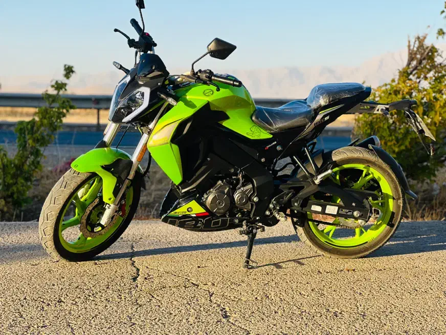 بنلی 180s|موتورسیکلت|کرمانشاه, |دیوار