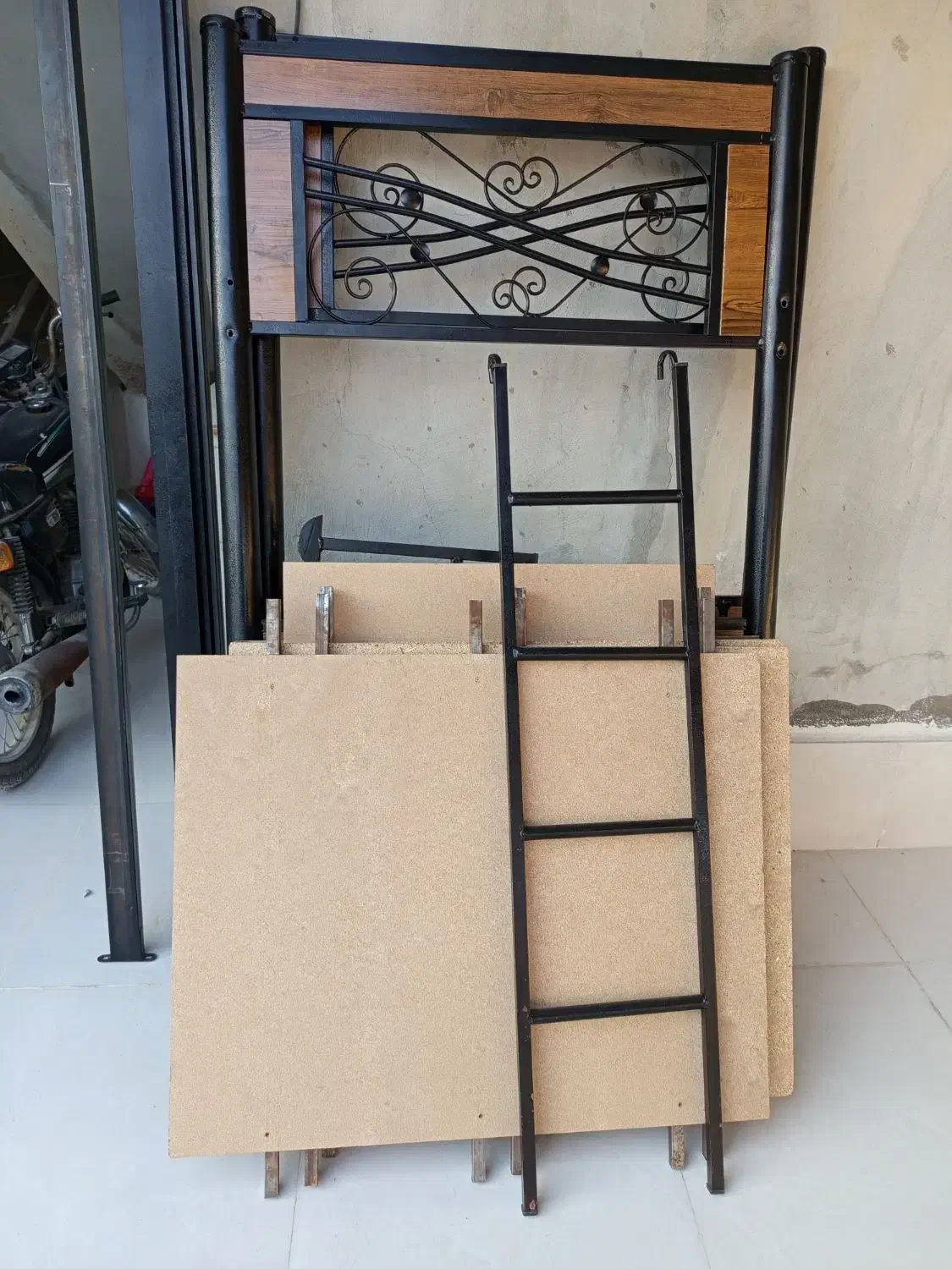 تخت فلزی دو طبقه|تخت و سرویس خواب|پارسیان, |دیوار