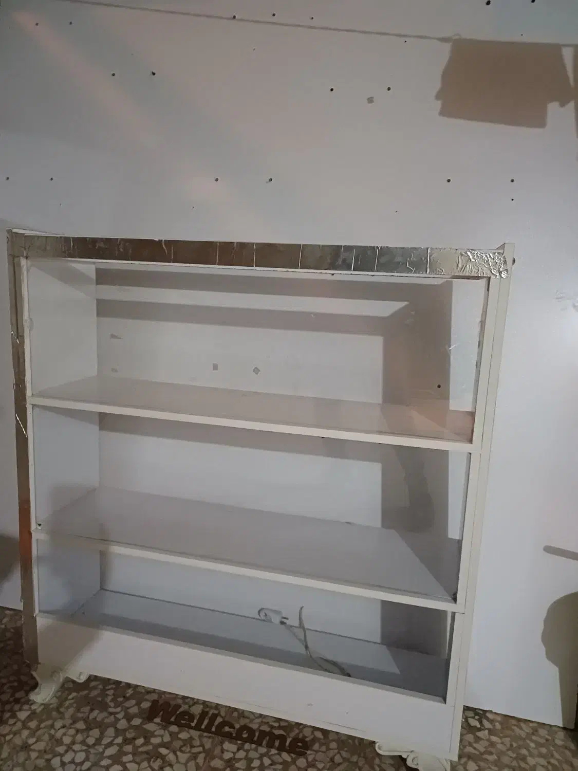 ویترین|بوفه، ویترین، کنسول|قم, نیروگاه|دیوار