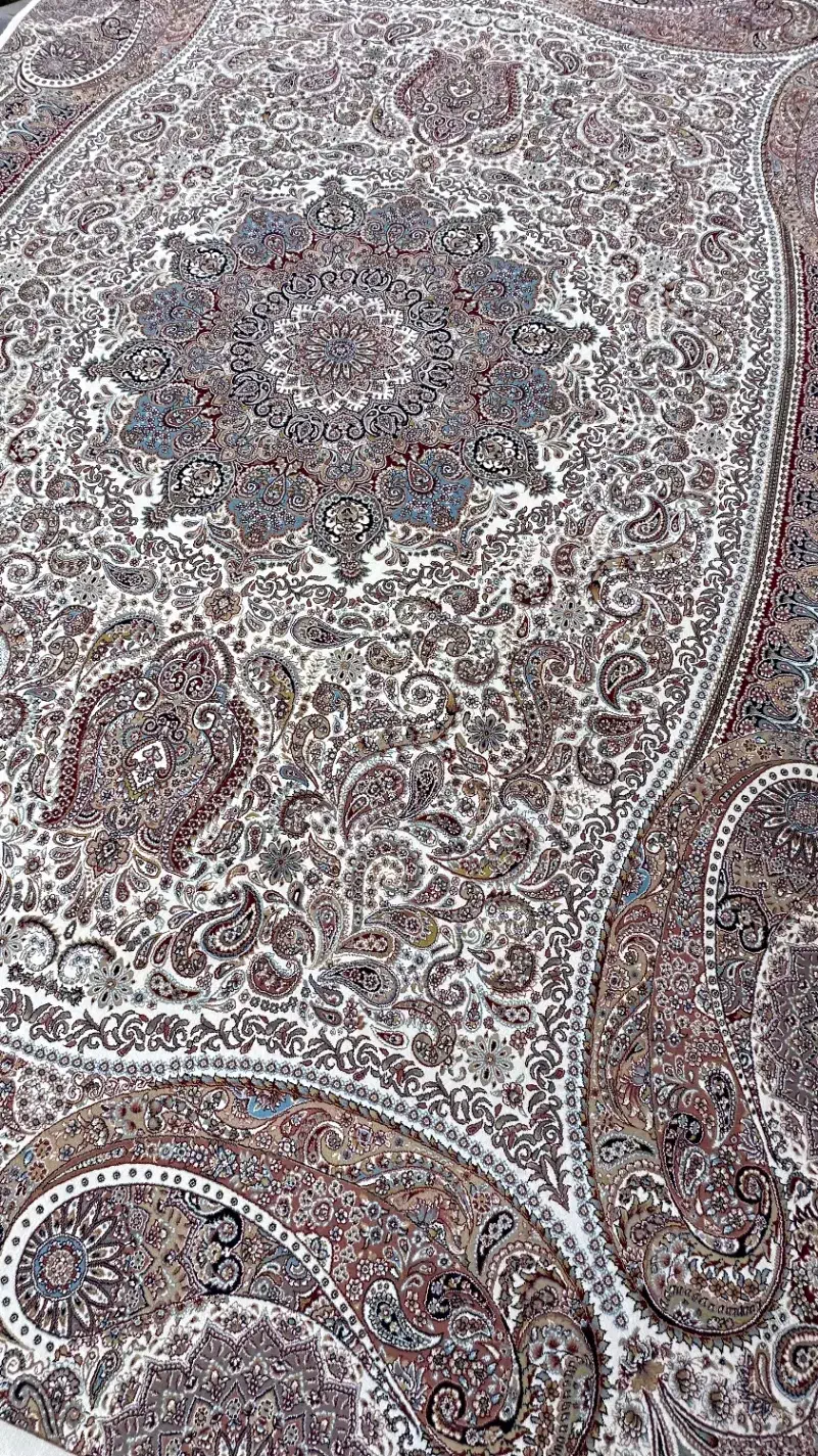 جفت ۹ متری کرم پارادایس ۷۰۰ شانه توس مشـهد|فرش|اراک, |دیوار