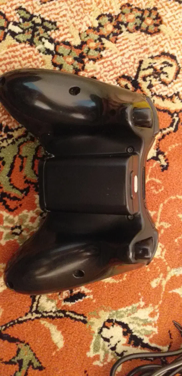 دسته xbox 360 همراه با کابل شارژ،اصل|کنسول، بازی ویدئویی و آنلاین|تبریز, |دیوار