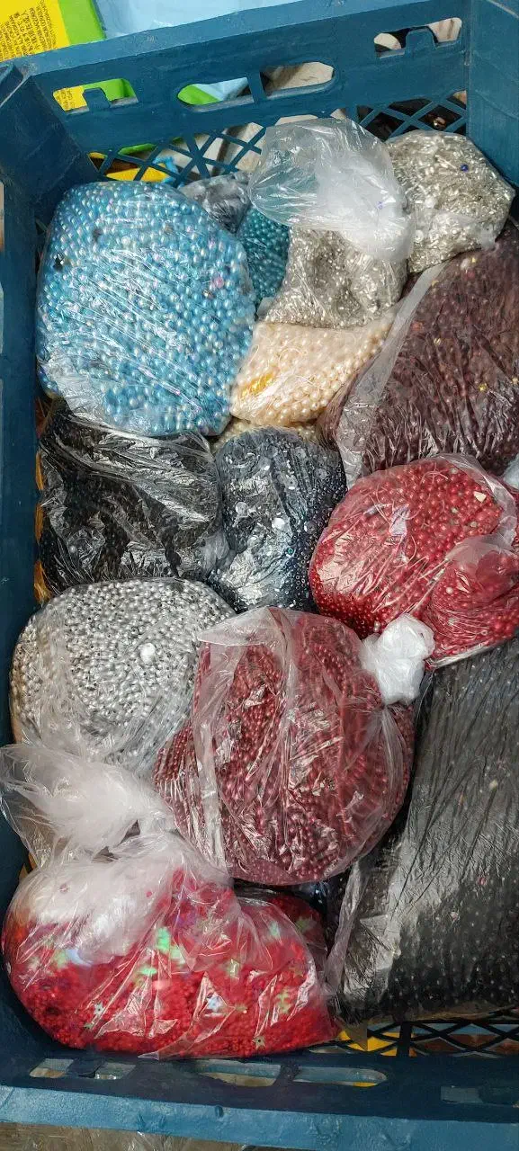 پولک و مونجوق|لوازم خیاطی و بافتنی|معصومیه, |دیوار