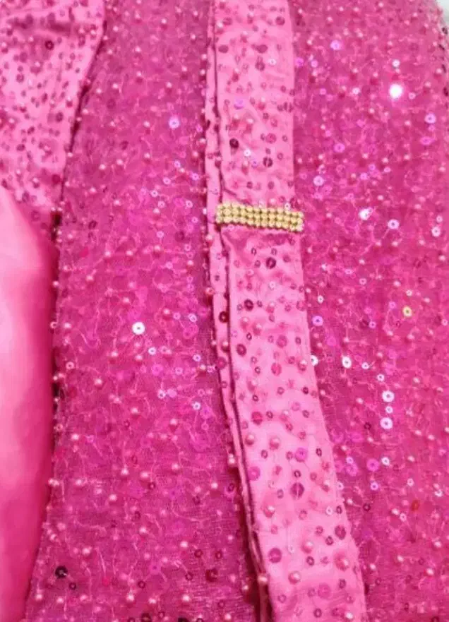 لباس|لباس|سنندج, |دیوار